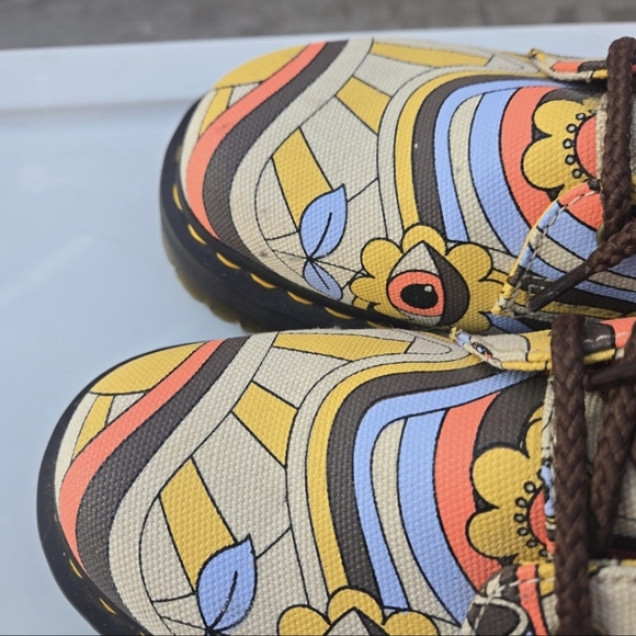 Dr. Martens Jadon Boot Retro Canvas - Picture 7 of 15